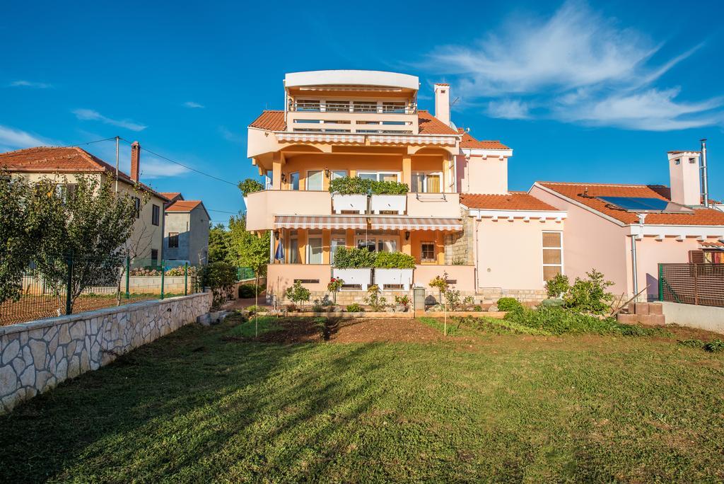 Villa Dalmatina Zadar Mit Pool Exterior foto