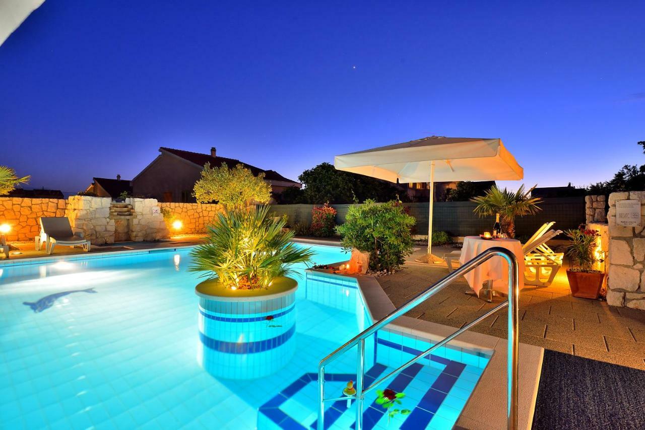 Villa Dalmatina Zadar Mit Pool Exterior foto
